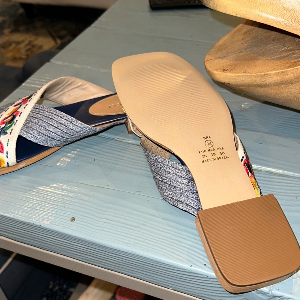 Embroidered Sandals - Picture 3 of 3
